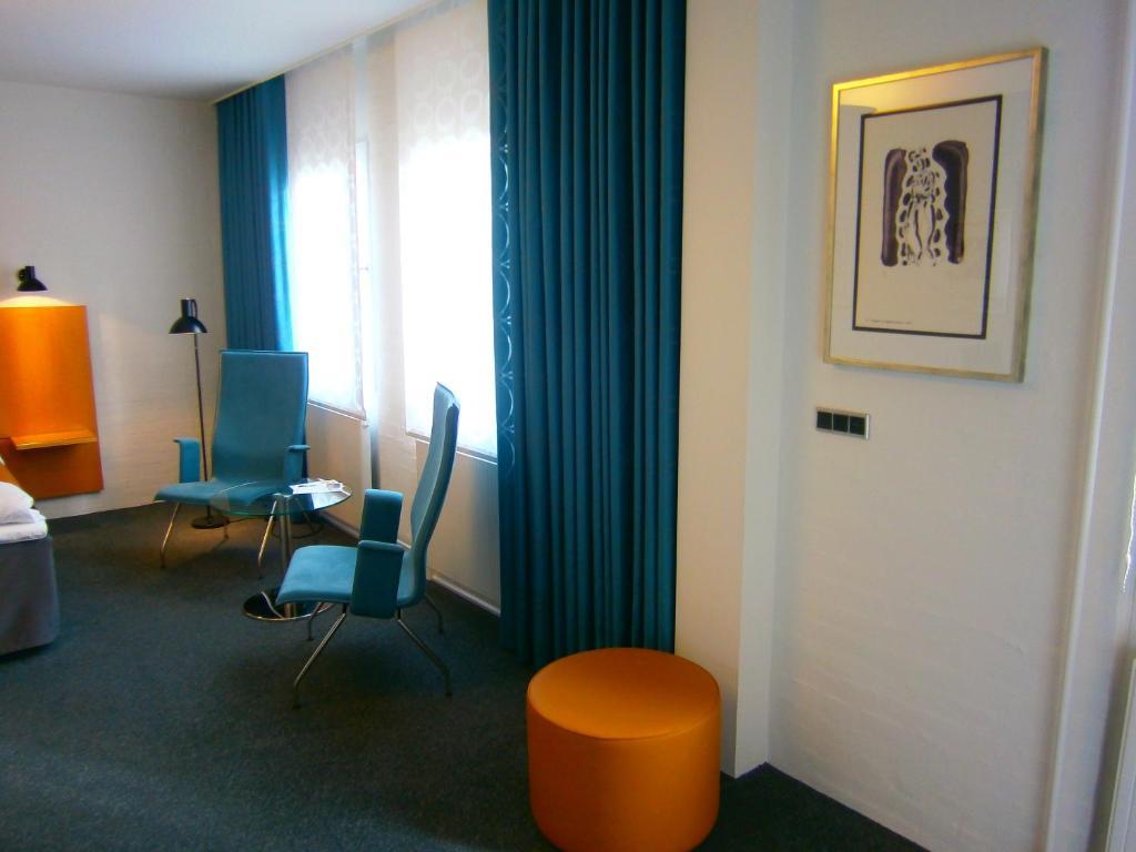 Frederik Vi'S Hotel Odense Room photo